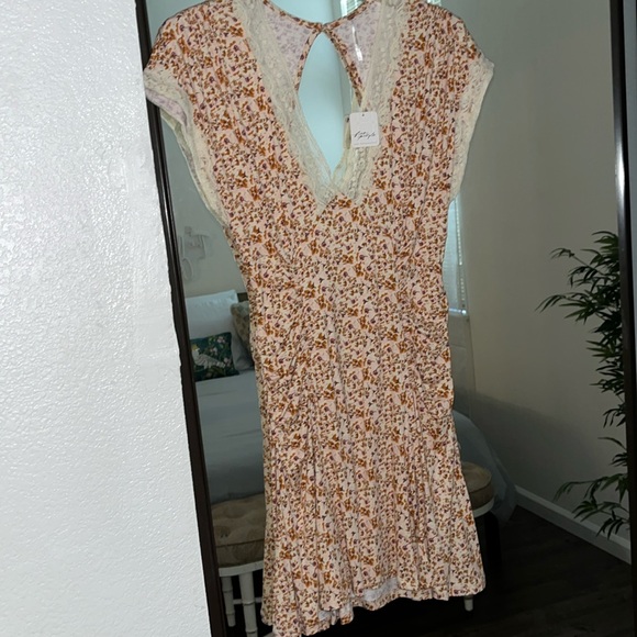 Free People Dresses & Skirts - NWT FREE PEOPLE IVRY DRESS SZ L